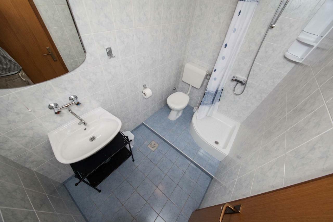Apartman Josipa 마카르스카 외부 사진