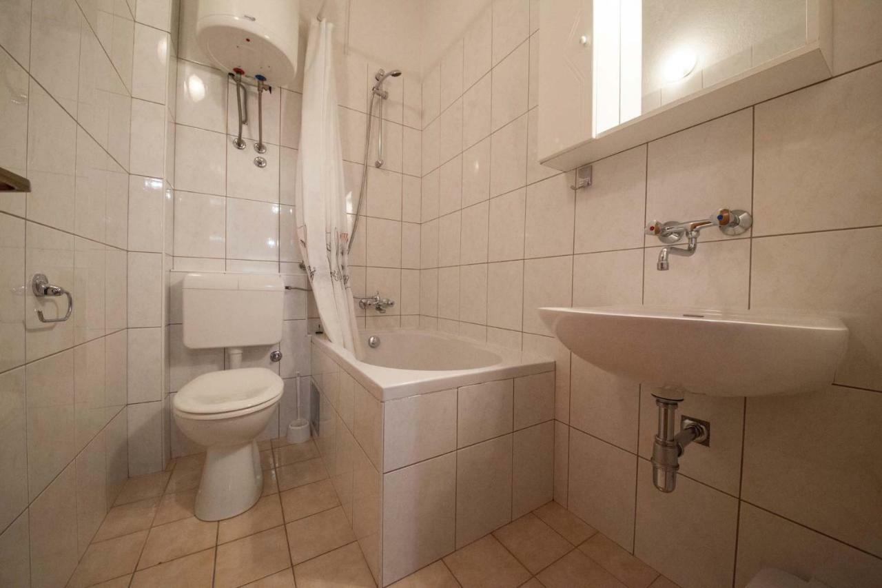 Apartman Josipa 마카르스카 외부 사진
